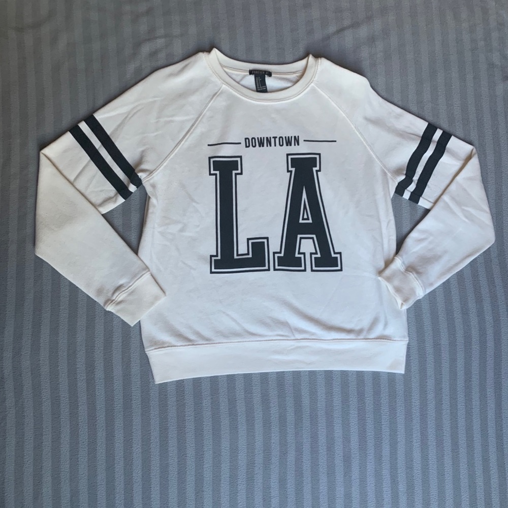 Off-white sweatshirt